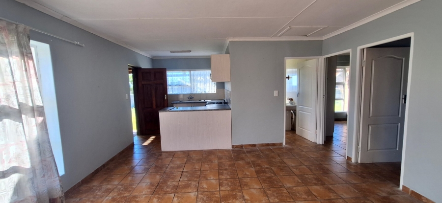2 Bedroom Property for Sale in Albertinia Western Cape